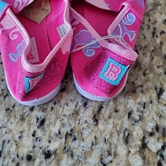 Barbie shoes - Picture 3 of 5